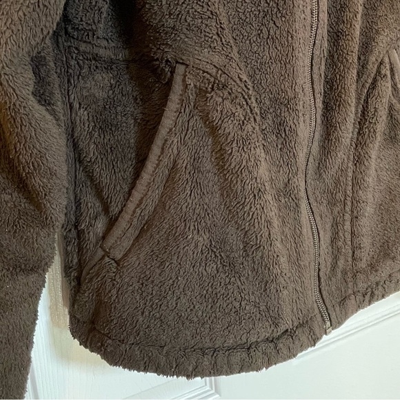 The North Face Oso Womens Small Full Zip Fleece Outdoor Hoodie Jacket Dark Brown - Picture 4 of 13